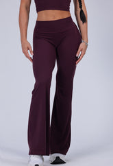 Motion Flare Pants Deep Purple